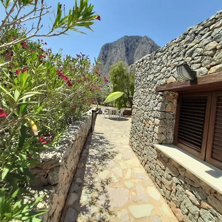 Holiday home Edera All'usciere *