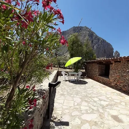 Edera All'usciere San Vito Lo Capo