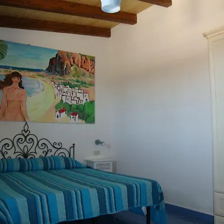 Edera All'usciere San Vito Lo Capo